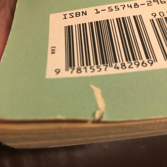 🤩 3/$10 - Lot of 2 Children’s books - Picture 3 of 3